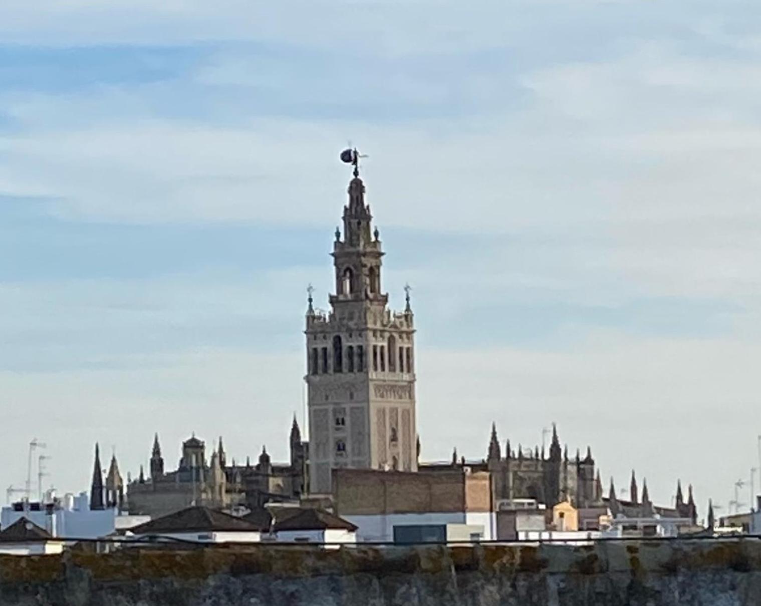 דירות סביליה Atico Caleria Con Vistas A La Giralda מראה חיצוני תמונה